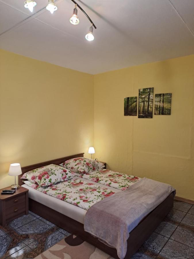 Domek U Jadzi Zwierzyniec Exterior foto